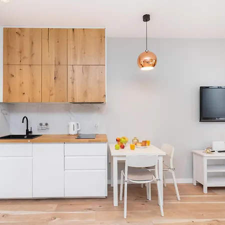 Avra Iii Stare Apartment *