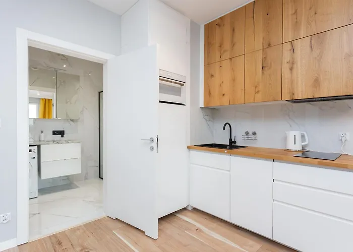 Apartament Avra Iii Stare *